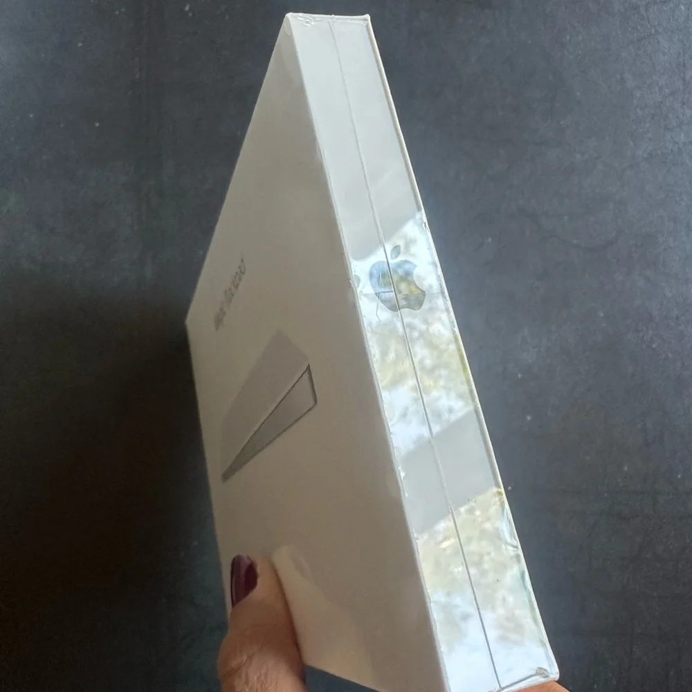 Apple Magic Trackpad - Picture 3 of 3